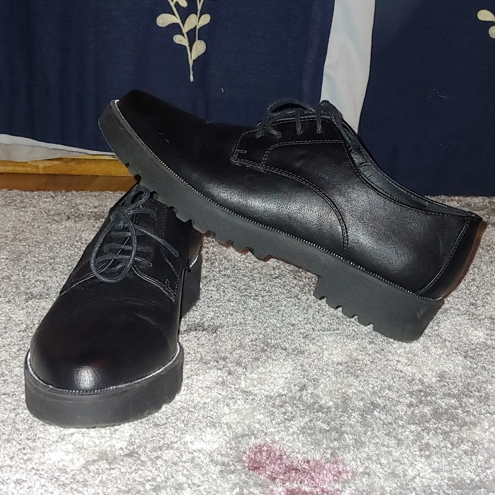 Catwalk Black Oxfords with Zipper style Size 11 12